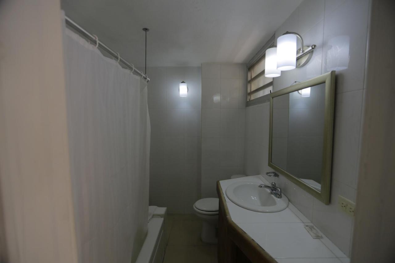 Prince Hotel Πορτ-ο-Πρενς Εξωτερικό φωτογραφία