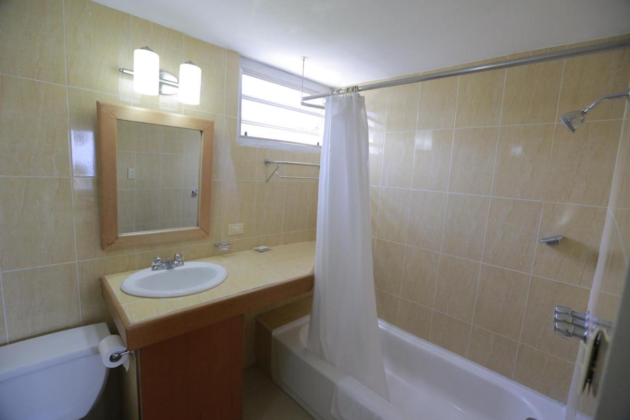 Prince Hotel Πορτ-ο-Πρενς Εξωτερικό φωτογραφία